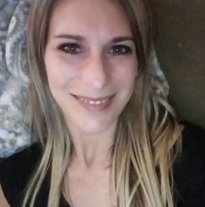 Meet your Posher, Marilaine